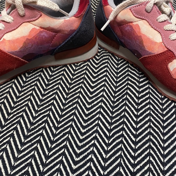 Inkkas Pink and Orange Sneakers - Picture 5 of 12